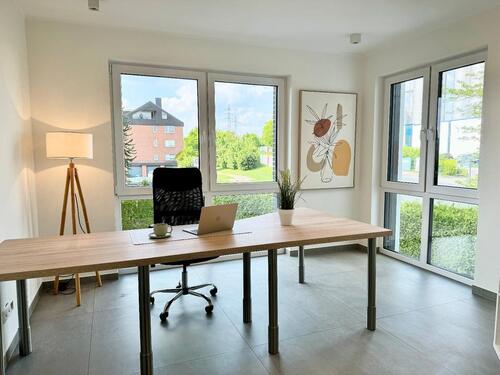 Foto - Moderner Büroraum mit 2 Arbeitsplätzen!