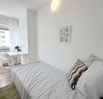 Freies Zimmer mit Balkon in moderner 4er-WG in Mannheim– L14!