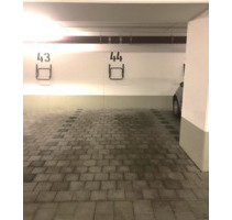Tiefgaragenstellplatz in 80807 München-Schwabing, Knorrstraße