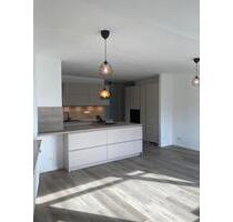 Charmante Maisonette mit Wohnküche, Kamin und Balkon in Volksdorf - Hamburg Wandsbek