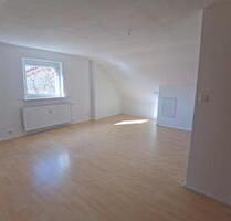 5,5-Zimmer-Maisonette-Wohnung mit Stellplatz, Keller u. Terrasse - Karlstein am Main