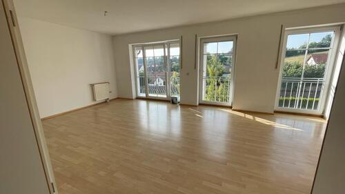 Foto - Helle, ruhige 5 Zimmer Maisonette-Whg mit Balkon & Gartenanteil