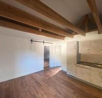 Dachgeschosswohnung - 600,00 EUR Kaltmiete, in Eisenberg (Pfalz) (PLZ: 67304)