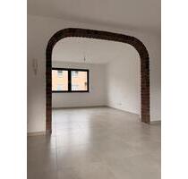 Kernsanierte 2,5-Zimmer-EGW (55 m²) mit Terrasse - Duisburg Rheinhausen