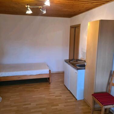 Foto - 1 Zimmer Etagenwohnung zur Miete in Langensendelbach