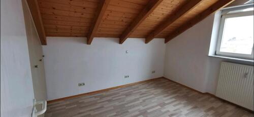 Foto - 2 Zimmer Dachgeschoßwohnung in Landau an der Isar