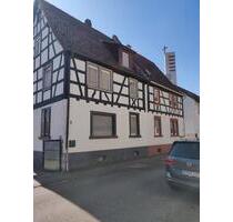 Es gibt was zu tun - 249.000,00&nbsp;EUR Kaufpreis, ca.&nbsp; 116,00&nbsp;m&sup2; in Wörth am Rhein (PLZ: 76744)