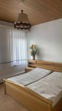 Foto - 3 Raum DG direkt am Markt - 500,00 EUR Kaltmiete,