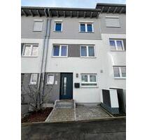 Neuwertiges Stadthaus (Reihenhaus) mit Garten und Dachterrasse - Speyer