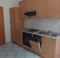 Wohnung in ruhiger Zentrumslage mit Küchenzeile zu vermieten - Aue-Bad Schlema