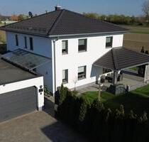 Einfamilienhaus Haus - 1.150.000,00&nbsp;EUR Kaufpreis, ca.&nbsp; 186,00&nbsp;m&sup2; in Meitingen (PLZ: 86405)