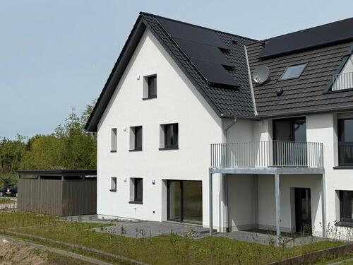 Foto - Moderne, kernsanierte 2,5-Zi Whg. EBK 'en suite-Bad' Süd-Balkon in Rietberg