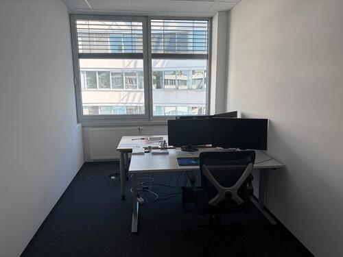 Foto - Kleines Büro - 350,00&nbsp;EUR Kaltmiete, ca.&nbsp; 14,00&nbsp;m&sup2;