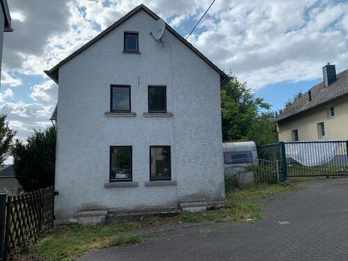Foto - Handwerker aufgepasst! Schnäppchenhaus in Hümmerich mit Scheue