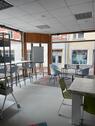 Foto - Coworking Büroplatz möblierter Arbeitsplatz