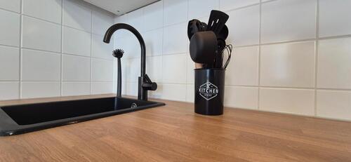 Foto - ++Bezugsfreies Studenten-App. voll möbliert in Wü. zvm.++