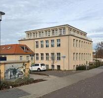 Stilvolle 2-Zimmer-Suite im 2. Obergeschoss – inkl. Zutritt zum Wellnessbereich mit Sauna & Co. - Dallgow-Döberitz