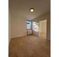 Moderne Mietwohnung im zweiten Obergeschoss in Rheydt 35m² - Mönchengladbach Süd