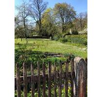 Sonnige ruhige 3 R-Wohnung mit Balkon, EBK, Garten und Stellplatz - Jena Lobeda-Altstadt