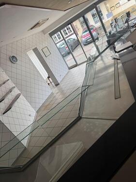 Foto - Haus zum vermieten - 3.000,00&nbsp;EUR Kaltmiete, ca.&nbsp; 290,00&nbsp;m&sup2;