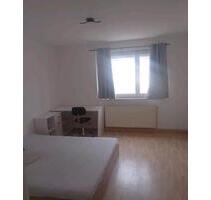 Bright Room in a Big Flatshare - 490,00&nbsp;EUR Kaltmiete, ca.&nbsp; 52,00&nbsp;m&sup2; in Würzburg (PLZ: 97082) Steinbachtal