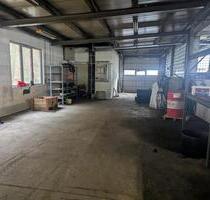 Stellplätze Auto Wohnwagen Wohnmobil Boot Motorräder Halle - Attendorn