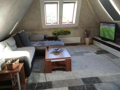 Foto - Möblierte DG-Wohnung 40qm ab 01.08.26 frei