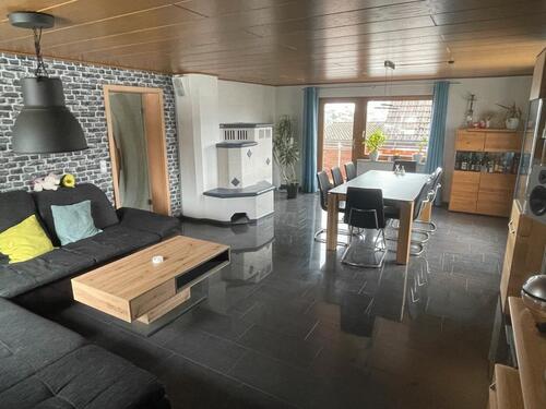 Foto - Erdgeschosswohnung mit Südbalkon, Carport und Kellerraum