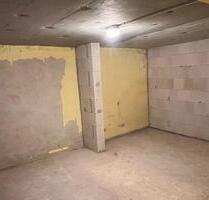 Lagerraum im Keller der ehemaligen Volksschwimmhalle - Schwerin Altstadt