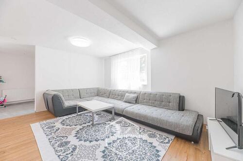 Foto - Vollständig renovierte 2 Zimmer Wohnung