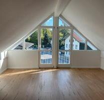 Dachgeschosswohnung - 1.300,00 EUR Kaltmiete, in Obing (PLZ: 83119)