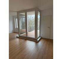 Efferen - Helle 3-Zimmer Wohnung mit Terrasse (inkl. Stellplatz) - Hürth