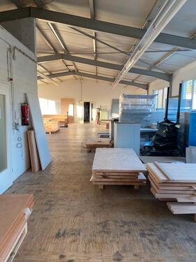 Foto - Vermietung von 50 - 250qm Lagerfläche, Werkstatt, Halle