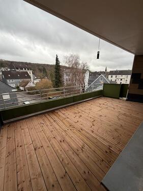 Foto - NUR WBS! Helle 4-Zimmer Wohnung mit schönem Balkon und Aufzug