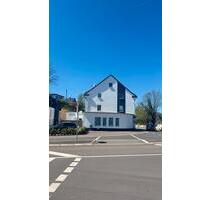 Schöne Wohnung mit 3 Schlafzimmern und einer schönen Terrasse. - Engelskirchen