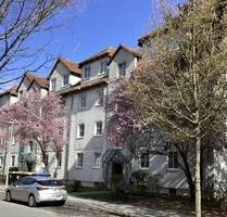 Renovierte 2-Zimmer-Wohnung mit Tageslichtbad - Hannover Herrenhausen-Stöcken