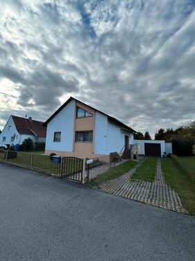Foto - Haus in ruhiger Lage - 328.000,00 EUR Kaufpreis,