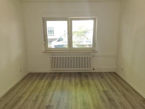 Foto - Renovierte 3-Zimmer-Wohnung im Erdgeschoss zu vermieten!