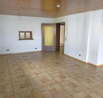 Großzügige 3-Zimmer-Wohnung in Rheinfelden-Karsau mit Balkon, neuer Küche und Carport - Rheinfelden (Baden)