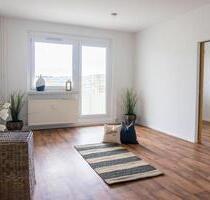 3-Raum-Wohnung mit Einbauküche und Balkon - Chemnitz Markersdorf