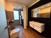 Foto - 2-Zi.-Wohnung (67,5 m²), zentral, Klima, Ebauküche, teilmöbliert