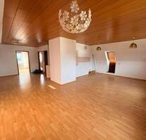 Helle 3-Zimmer-Dachgeschosswohnung(75 m²97 m² Wohn-Grundfläche) - Attendorn