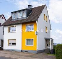 Helle 2-Zimmer Dachgeschosswohnung in Overath!