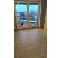 helle 1ZKB mit Fußbodenheizung, 2020 kernsaniert - Neunkirchen