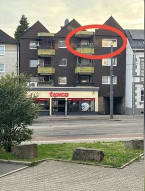 Foto - Hochwertig renovierte 3,5-Zimmer-Wohnung mit Balkon und Keller