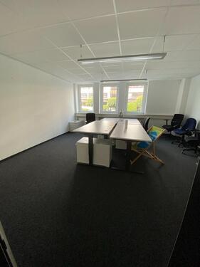 Foto - Moderne Büroflächen im EG in Flughafennähe - (Unter-Nachmieter)