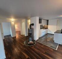 exklusive 3 12 Zimmerwohnung inkl. Einbauküche und Kamin, 98 m2 - Riegelsberg