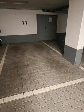 Foto - Überdachter Parkplatz - 100,00&nbsp;EUR Miete,