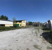Bürogebäude mit Lagerhalle und Außenlagerflächen in attraktiver Lage - Fehrbellin