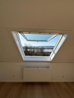 Foto - Frisch sanierte Maisonette-Wohnung mit Balkon und Rheinblick